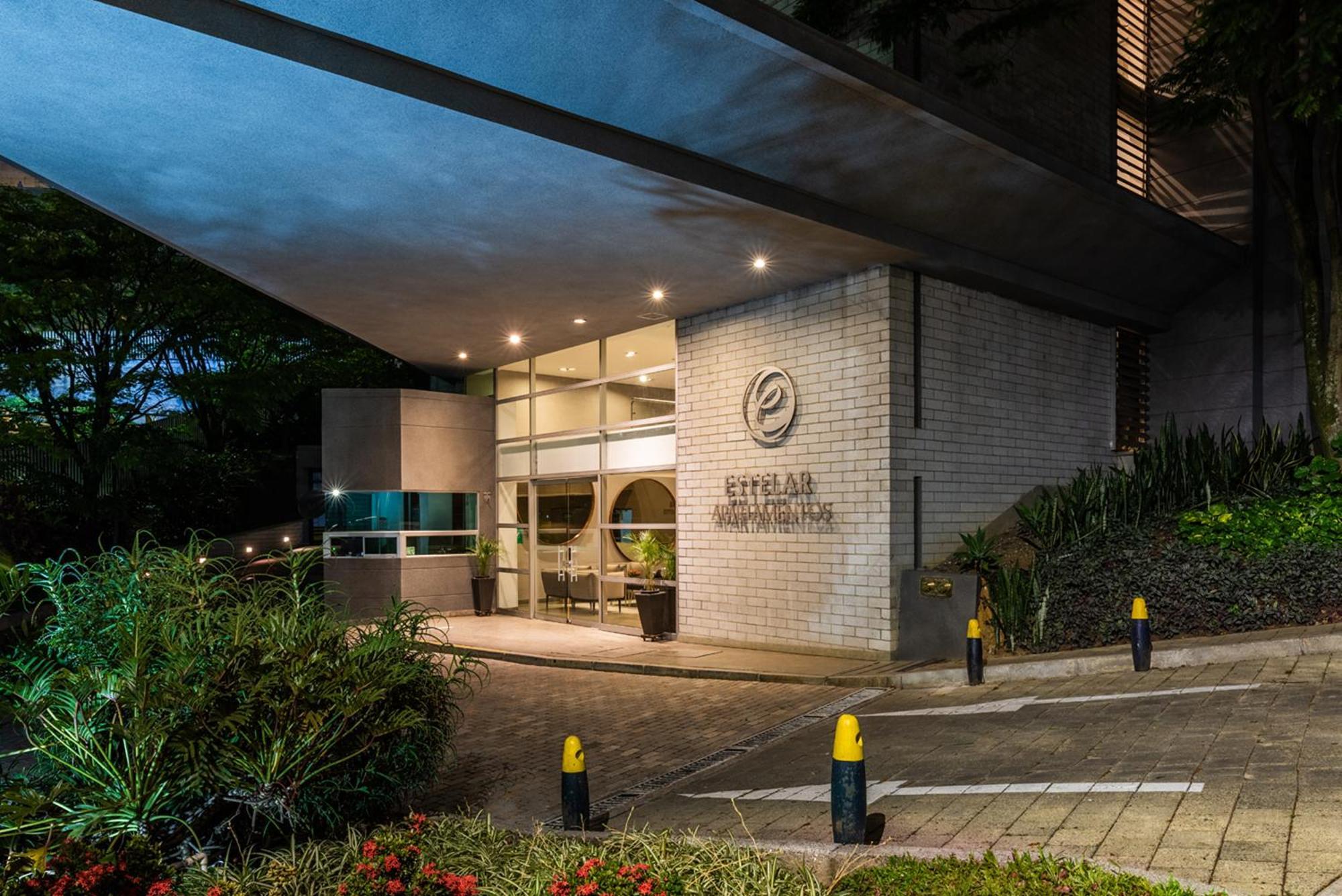 Estelar Apartamentos Медельин Экстерьер фото